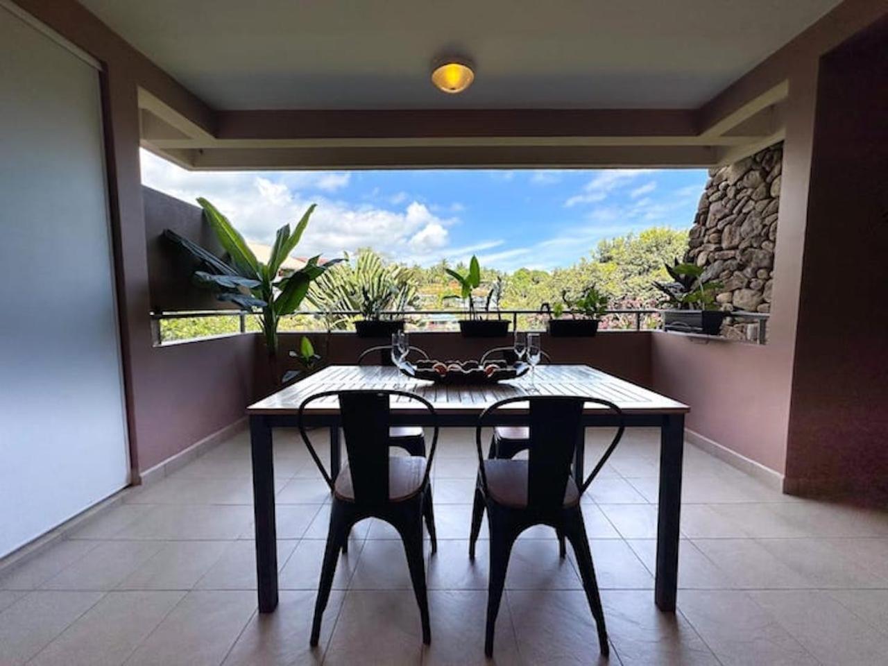 Fare Moea - Tahiti Arue Apartment Bagian luar foto