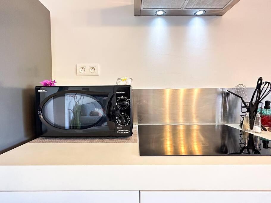 Fare Moea - Tahiti Arue Apartment Bagian luar foto