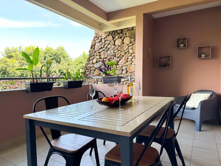 Fare Moea - Tahiti Arue Apartment Bagian luar foto